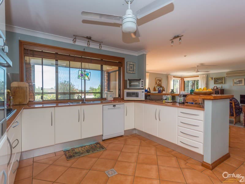 6  Rubiton Street, Wollongbar, NSW, 2477, Wollongbar - Thumbnail 3