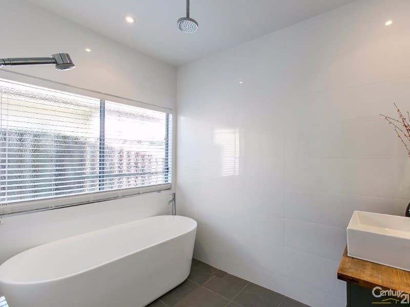 6/18 Lanyana Way, Noosa Heads, QLD, 4567, Peregian Springs - Thumbnail 5