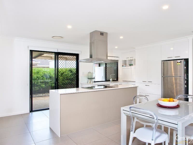 2 Wave Avenue, Noosaville, QLD, 4566, Noosaville - Thumbnail 5