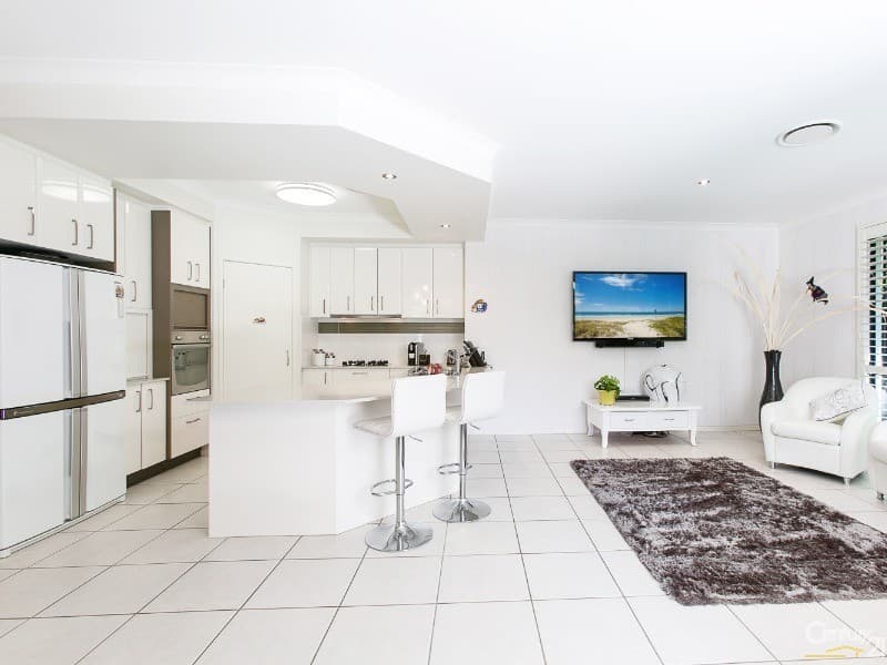 6/18 Lanyana Way, Noosa Heads, QLD, 4567, Peregian Springs - Thumbnail 2