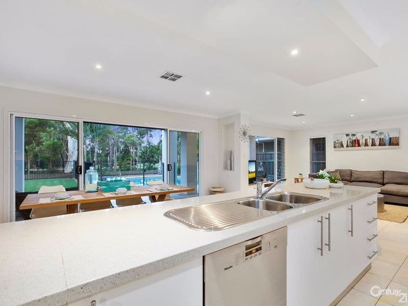 6/18 Lanyana Way, Noosa Heads, QLD, 4567, Peregian Springs - Thumbnail 2