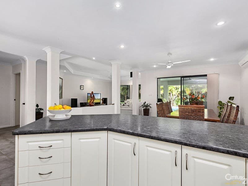 6/18 Lanyana Way, Noosa Heads, QLD, 4567, Peregian Springs - Thumbnail 2