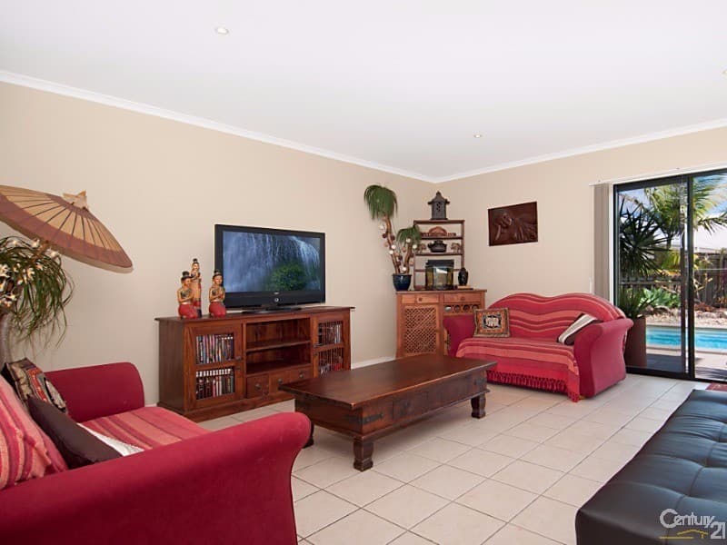 33 Crestview Drive, Peregian Springs, QLD, 4573, Peregian Springs - Thumbnail 3