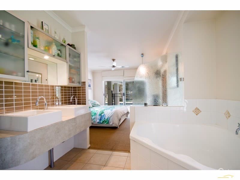 6/18 Lanyana Way, Noosa Heads, QLD, 4567, Peregian Springs - Thumbnail 4