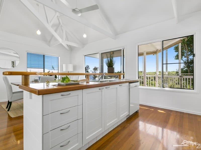 5 Antipodes Close, Castaways Beach, QLD, 4567, Castaways Beach - Thumbnail 4