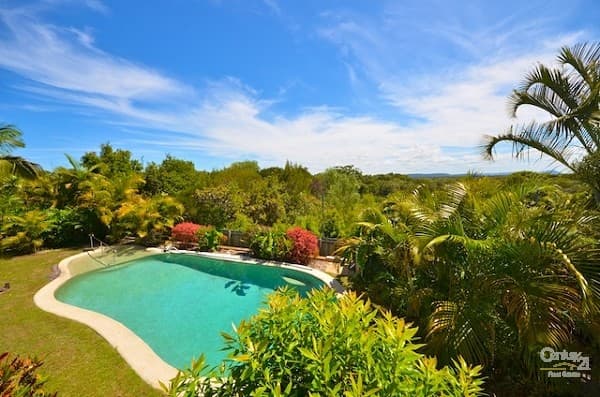 11 Pavonia Street, Peregian Beach, QLD, 4573, Peregian Beach - Thumbnail 2