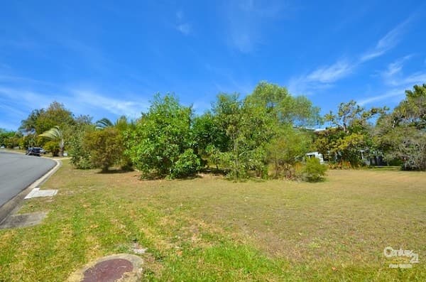 13 Pavonia Street, Peregian Beach, QLD, 4573, Peregian Beach - Thumbnail 2