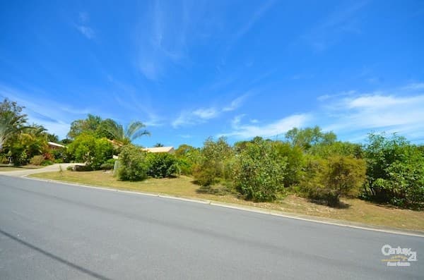 13 Pavonia Street, Peregian Beach, QLD, 4573, Peregian Beach - Thumbnail 3