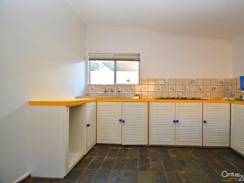 17 Clover Way, Helensvale - Thumbnail 5