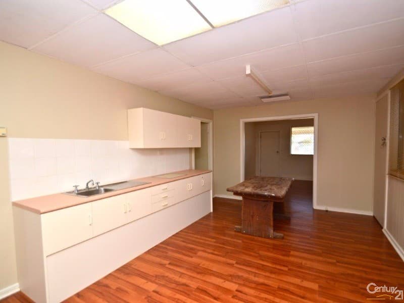 2B McGill Street, Raceview, QLD, 4305, Raceview - Thumbnail 2