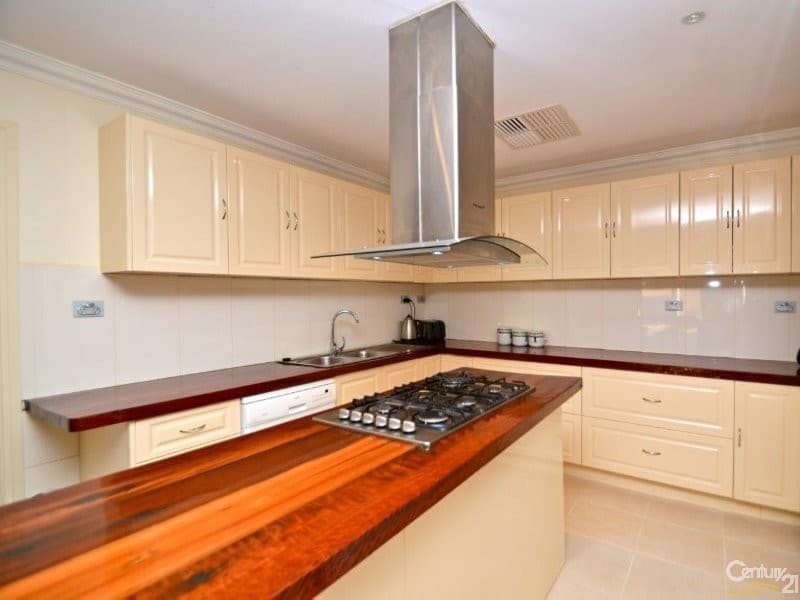 17 Racecourse Road, Broken Hill, NSW, 2880, Broken Hill - Thumbnail 2