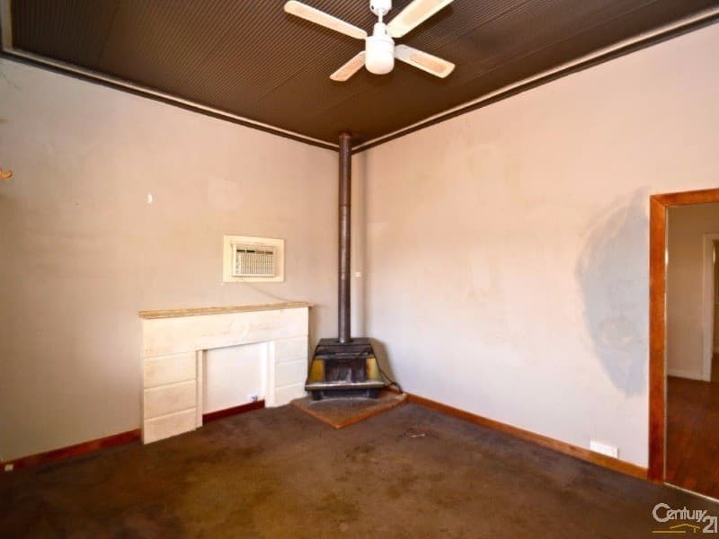 563 Beryl Street, Broken Hill, NSW, 2880, Broken Hill - Thumbnail 3