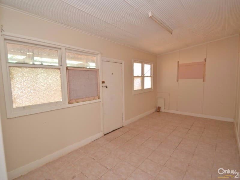 563 Beryl Street, Broken Hill, NSW, 2880, Broken Hill - Thumbnail 6