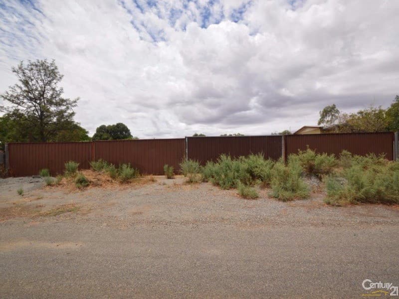 415 Cummins Lane, Broken Hill, NSW, 2880, Broken Hill - Thumbnail 2