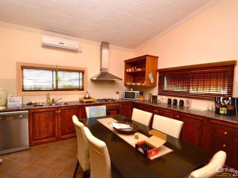 463 Chapple Street, Broken Hill, NSW, 2880, Broken Hill - Thumbnail 2