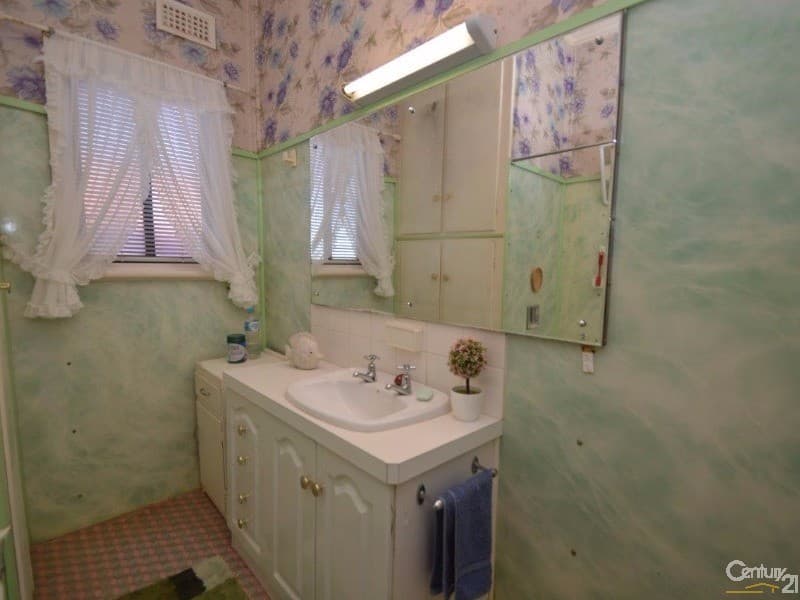 17 Creedon Street, Broken Hill, NSW, 2880, Broken Hill - Thumbnail 8