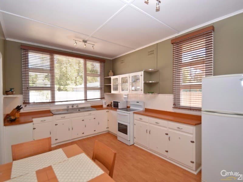21 Queen Street, Broken Hill, NSW, 2880, Broken Hill - Thumbnail 4