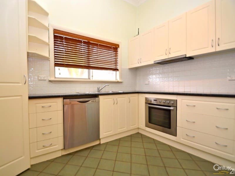 145 Piper Street, Broken Hill, NSW, 2880, Broken Hill - Thumbnail 3