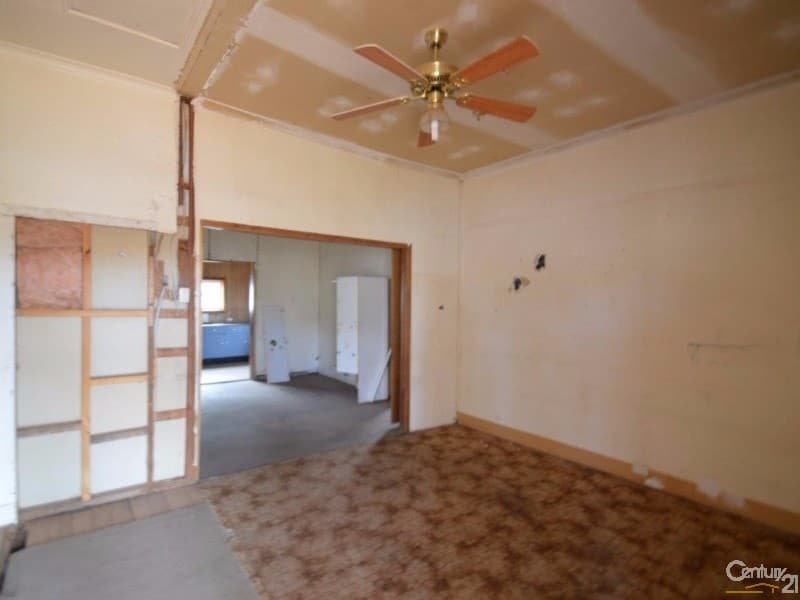 131 Ryan Street, Broken Hill, NSW, 2880, Broken Hill - Thumbnail 4