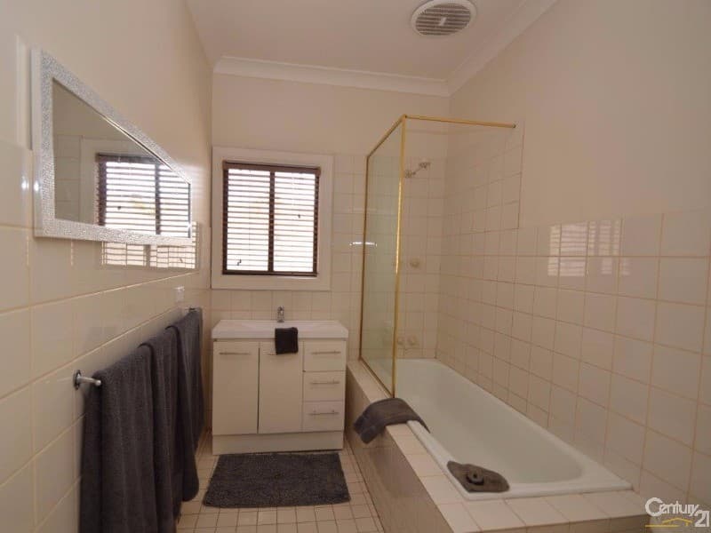 1 Railway Parade, Broken Hill, NSW, 2880, Broken Hill - Thumbnail 7