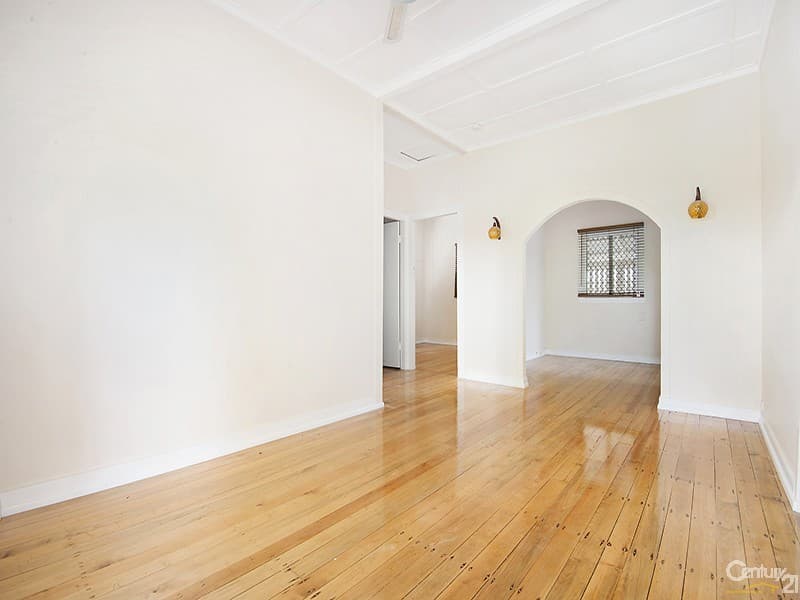 12 Frank Street, Scarborough, QLD, 4020, Scarborough - Thumbnail 3