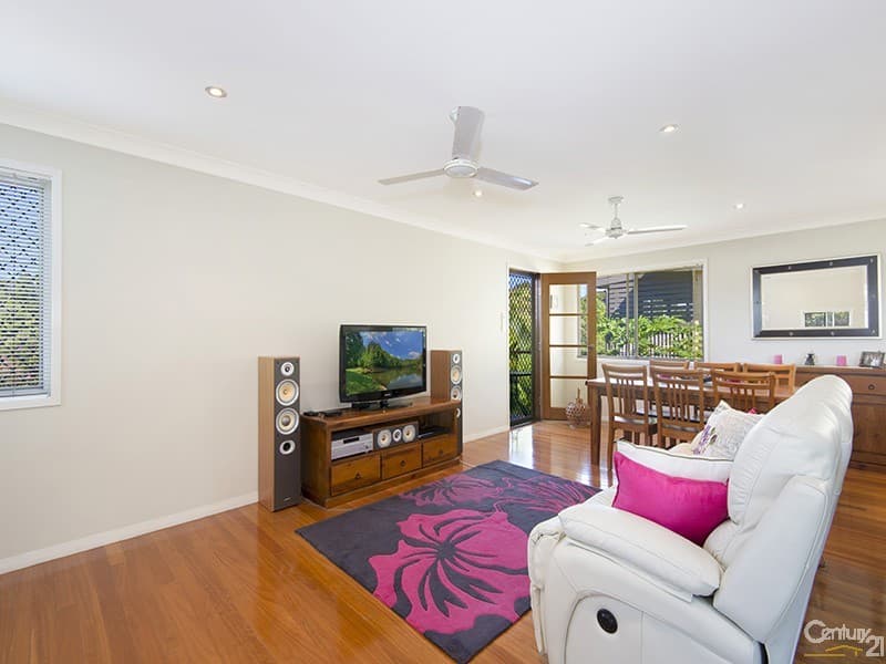 73 Donald Street, Woody Point, QLD, 4019, Woody Point - Thumbnail 5