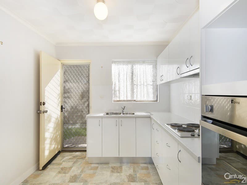 1/8 Jeffrey Street, Redcliffe, QLD, 4020, Redcliffe - Thumbnail 3