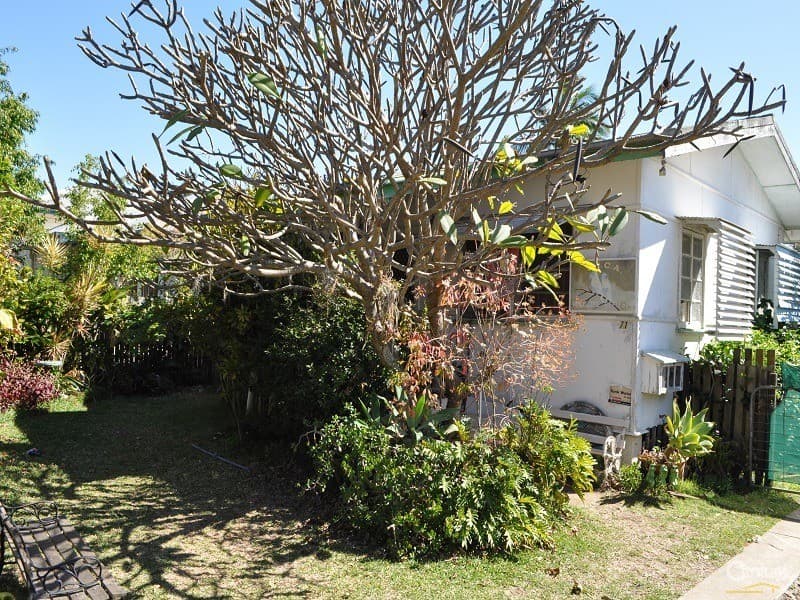71 Fernlea Avenue, Scarborough, QLD, 4020, Scarborough - Thumbnail 3