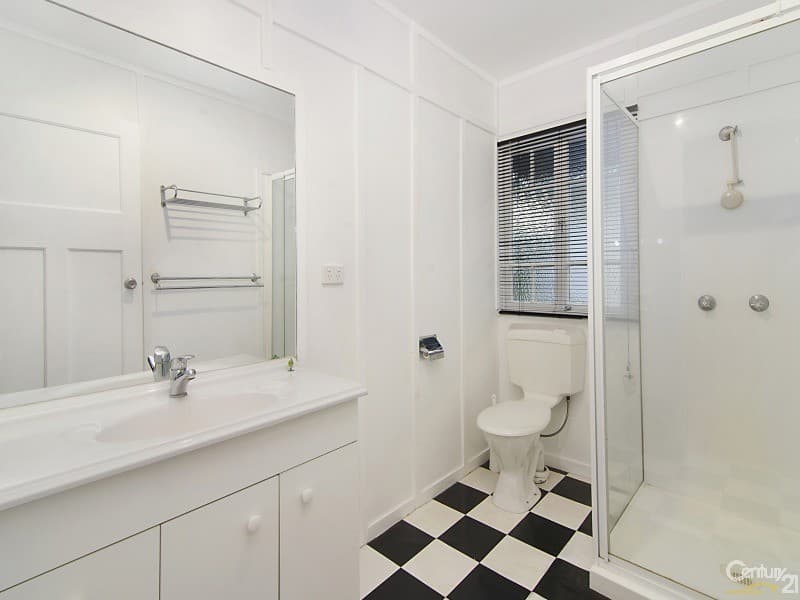 3 Westbrook Street, Woody Point, QLD, 4019, Woody Point - Thumbnail 5