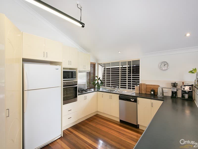 25 Thurecht Parade, Scarborough, QLD, 4020, Scarborough - Thumbnail 6