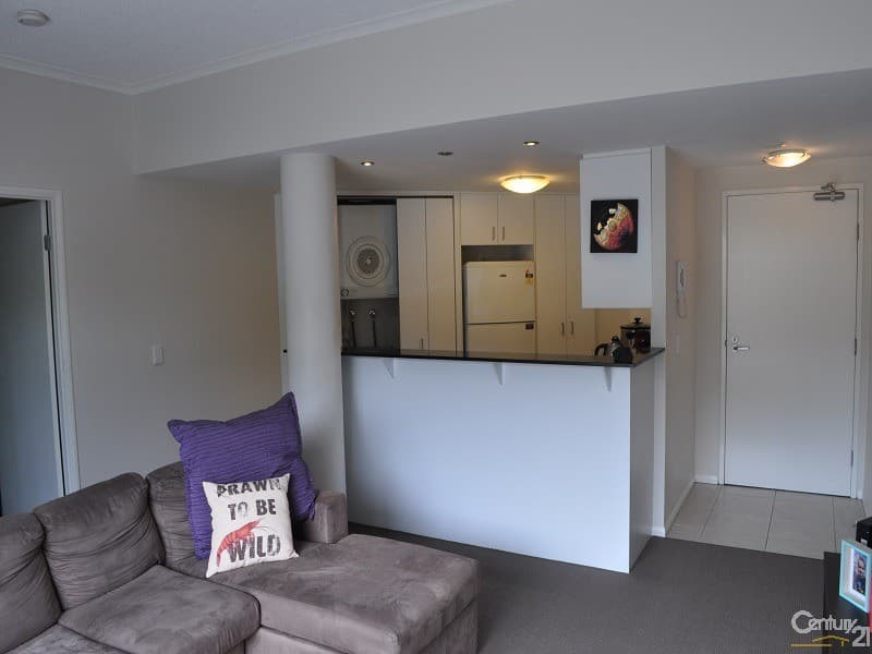 2/1 McNaughton Street, Redcliffe, QLD, 4020, Redcliffe - Thumbnail 4
