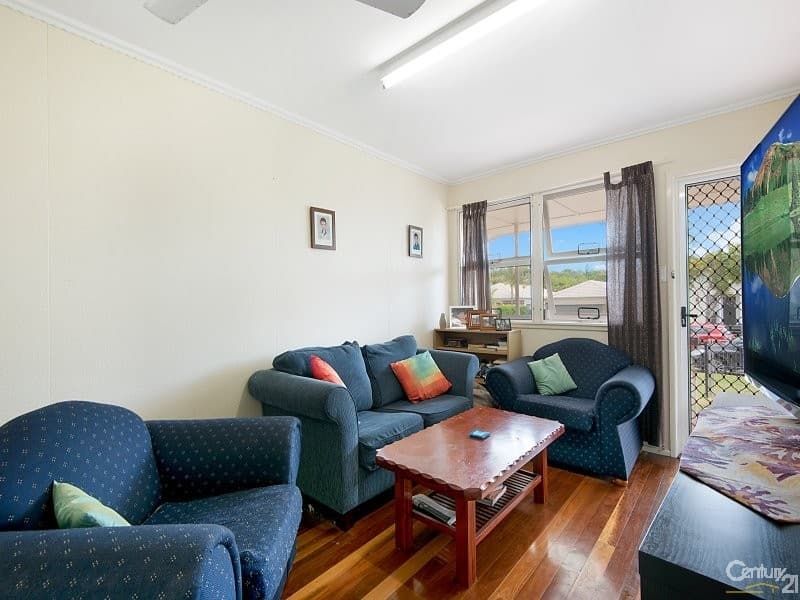 14 Westbrook Street, Woody Point, QLD, 4019, Woody Point - Thumbnail 5