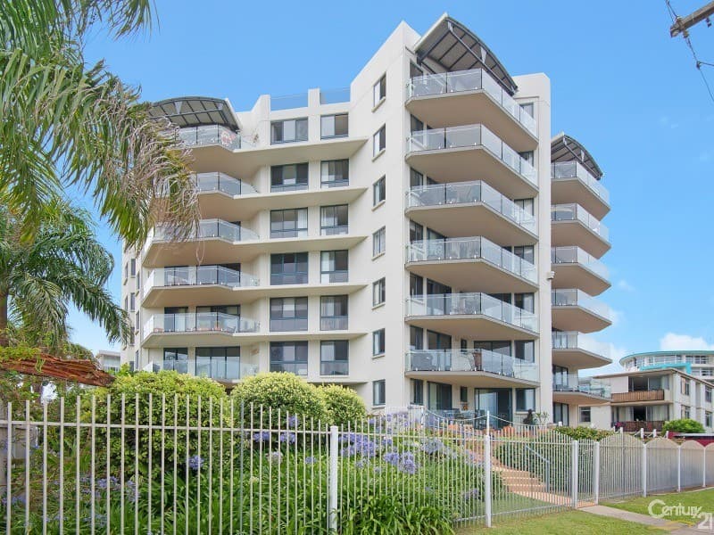 13/69 Marine Parade, Redcliffe, QLD, 4020, Redcliffe - Thumbnail 2