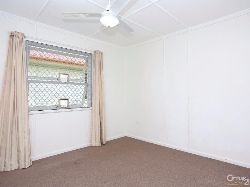 82 Sylvan Crescent, Leeming, WA, 6149, Leeming - Thumbnail 6