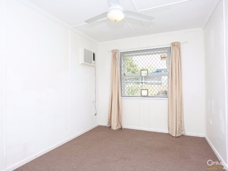82 Sylvan Crescent, Leeming, WA, 6149, Leeming - Thumbnail 7