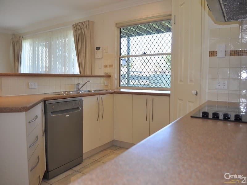 25 Walsh Street, Redcliffe, QLD, 4020, Newport - Thumbnail 7