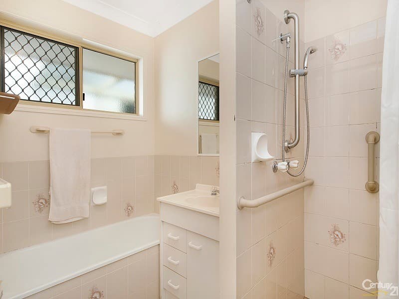 1/11  Murphy Street, Scarborough, QLD, 4020, Scarborough - Thumbnail 3