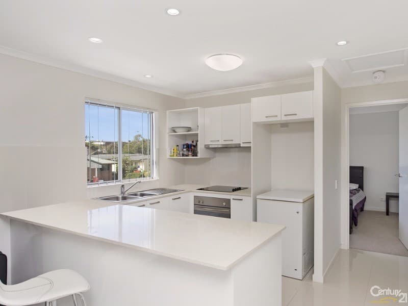 8/11 Creek Street, Redcliffe, QLD, 4020, Redcliffe - Thumbnail 3