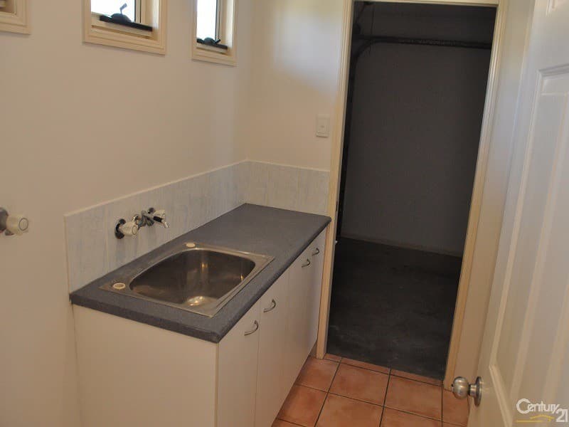 2/36 Steven Street, Redcliffe, QLD, 4020, Redcliffe - Thumbnail 5