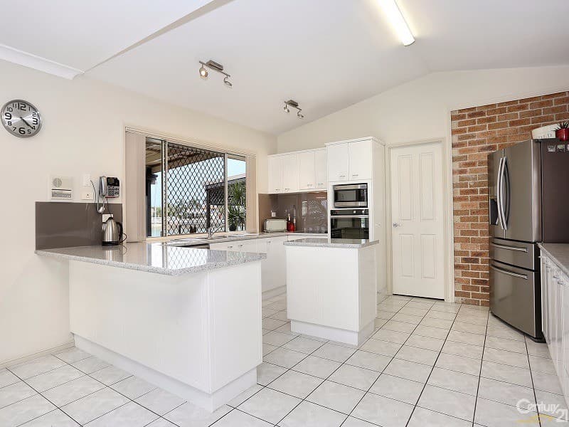 10 Eagle Court, Newport, QLD, 4020, Newport - Thumbnail 5