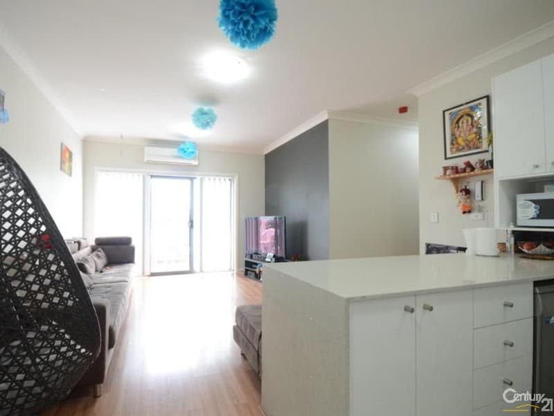 1/2-4 OYSTER COURT, Trinity Beach, QLD, 4879, Trinity Beach - Thumbnail 2