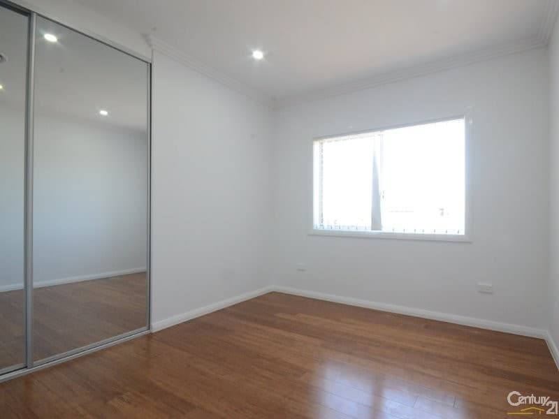 22 Crestbrook Drive, Morayfield, QLD, 4506, Morayfield - Thumbnail 7