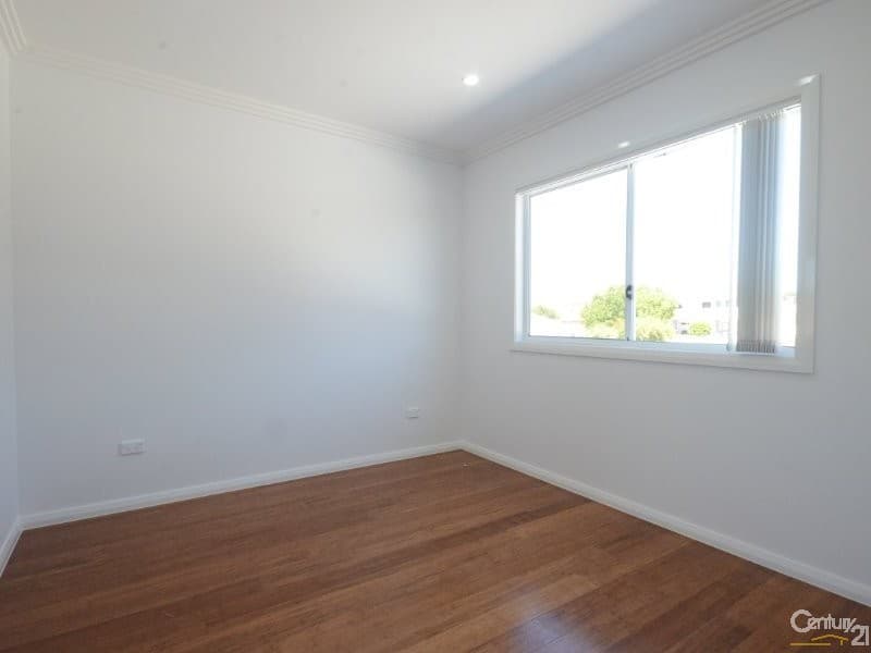 22 Crestbrook Drive, Morayfield, QLD, 4506, Morayfield - Thumbnail 8