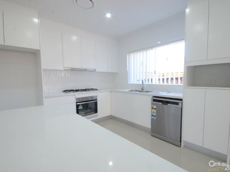 22 Crestbrook Drive, Morayfield, QLD, 4506, Morayfield - Thumbnail 5