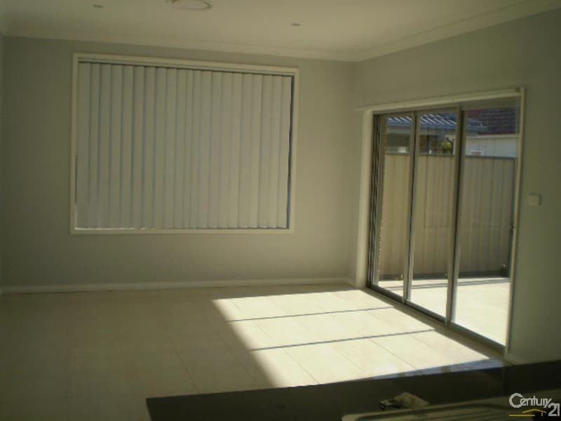 4/73 Piccadilly Street, Riverstone, NSW, 2765, Riverstone - Thumbnail 3