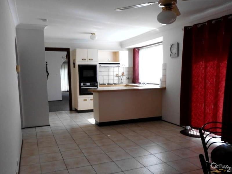 1/19 Campbell Street, Blacktown, NSW, 2148, Oakhurst - Thumbnail 2