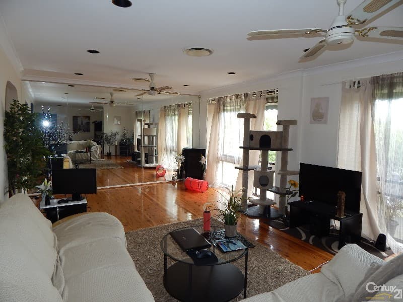 1/19 Campbell Street, Blacktown, NSW, 2148, Kings Langley - Thumbnail 2