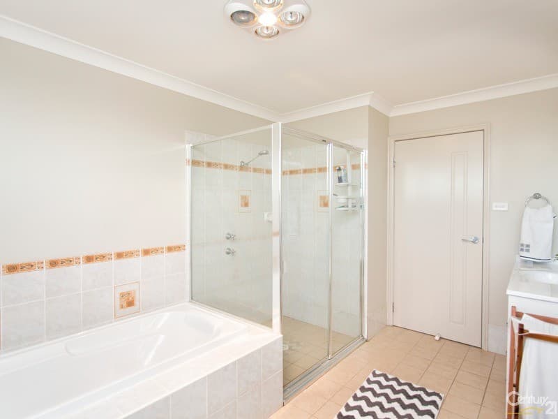 22 Ripon Way, Macquarie Hills, NSW, 2285, Macquarie Hills - Thumbnail 8