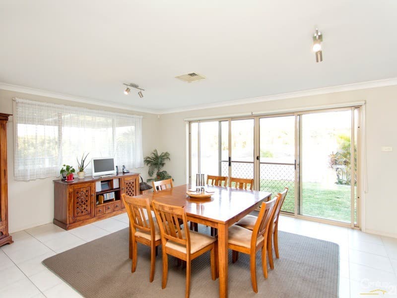 22 Ripon Way, Macquarie Hills, NSW, 2285, Macquarie Hills - Thumbnail 5