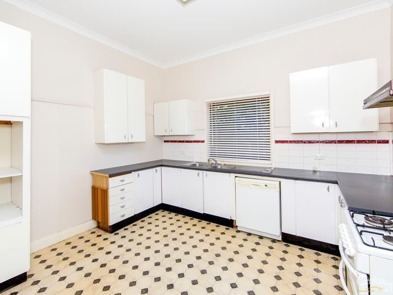 53 George Street, Tighes Hill, NSW, 2297, Tighes Hill - Thumbnail 4